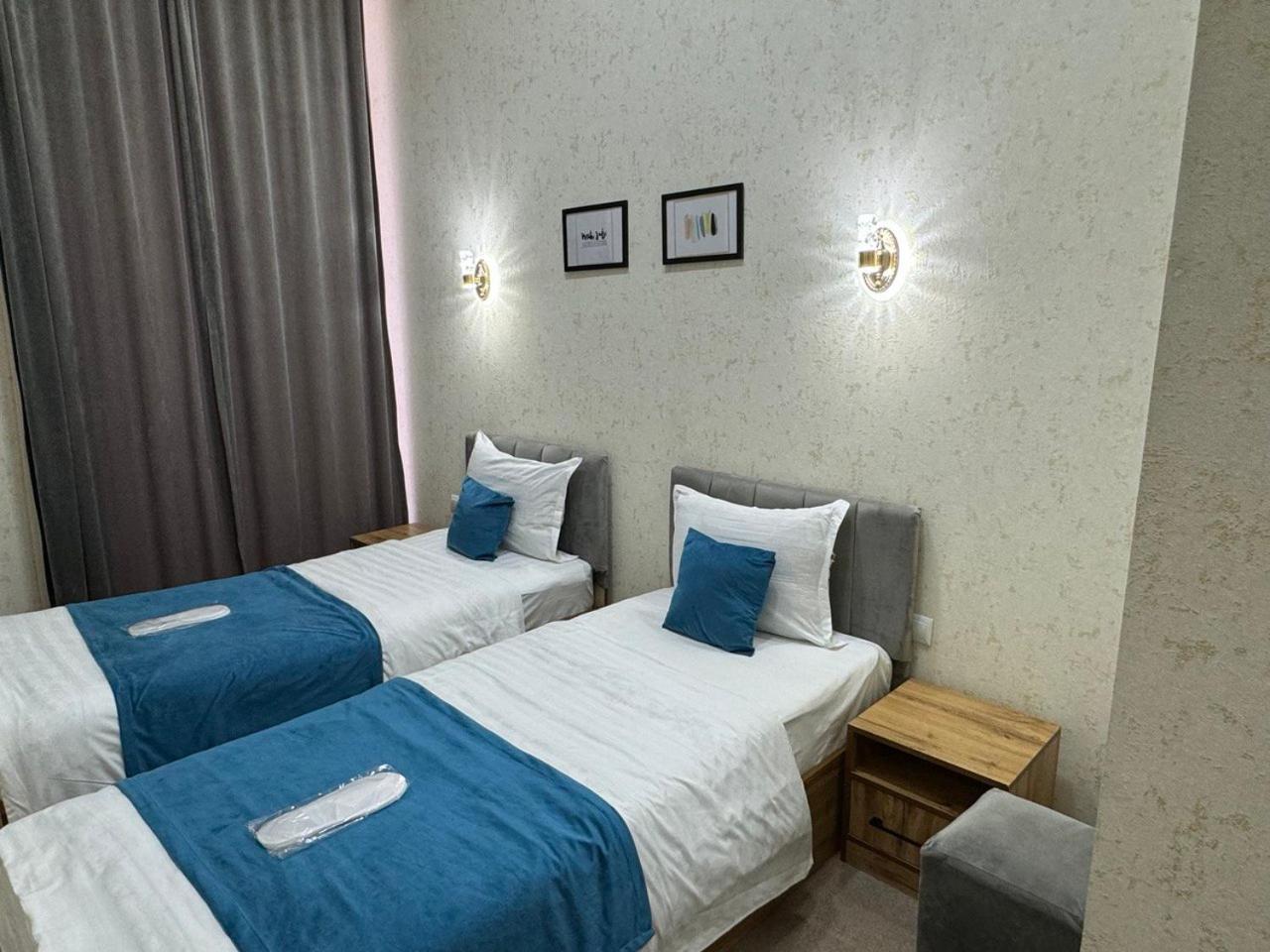 Resident Hotel Tachkent Extérieur photo