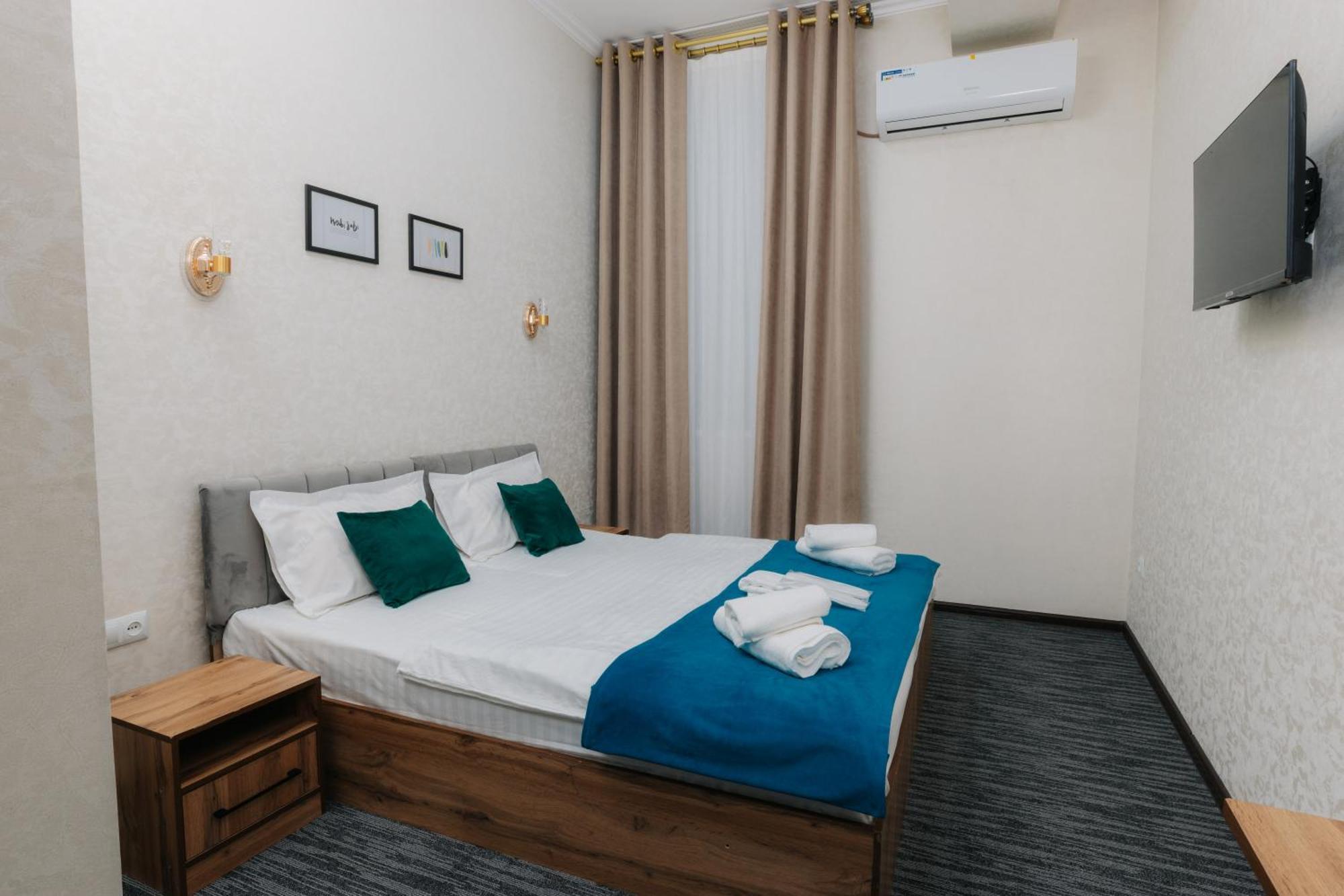 Resident Hotel Tachkent Extérieur photo