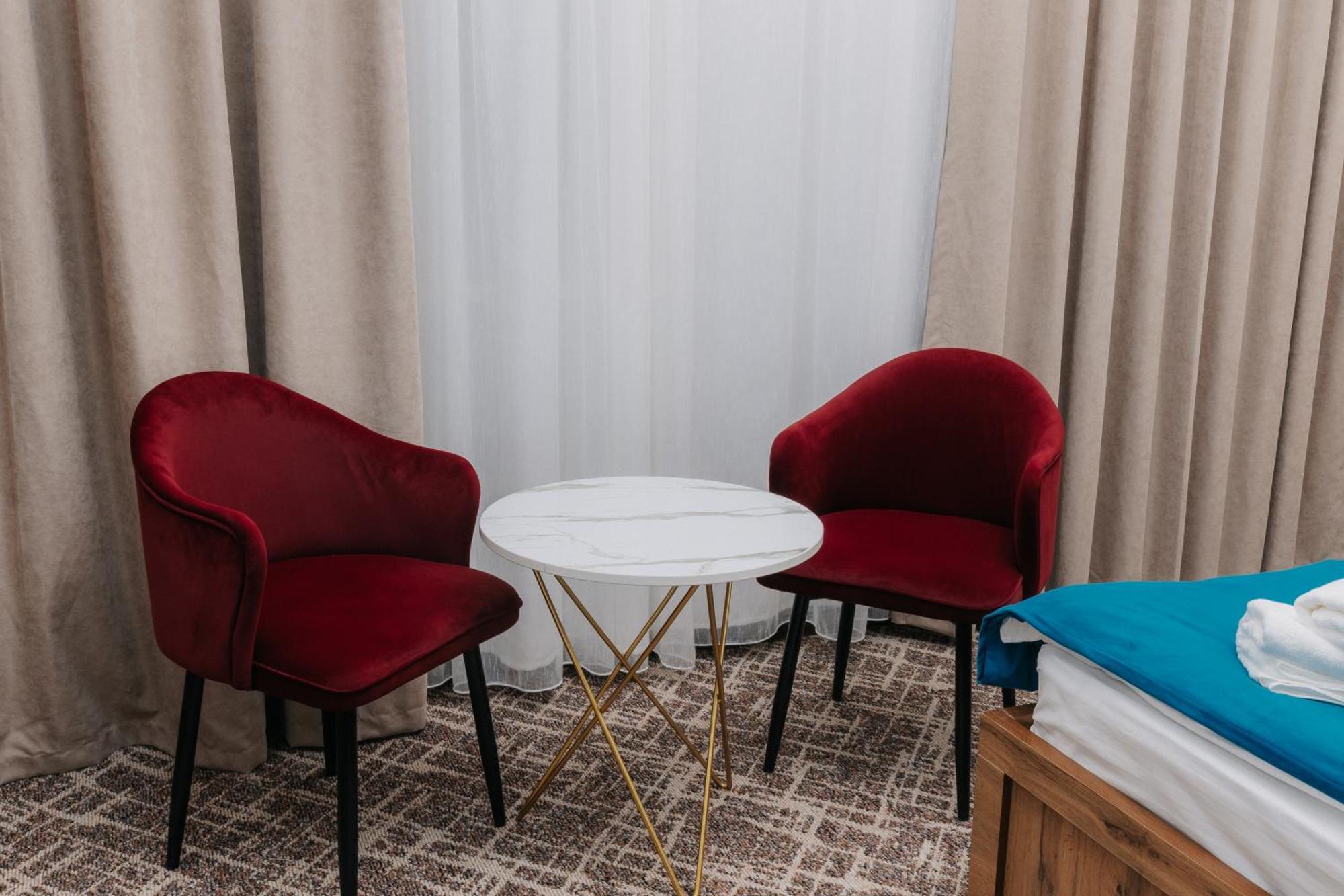 Resident Hotel Tachkent Extérieur photo