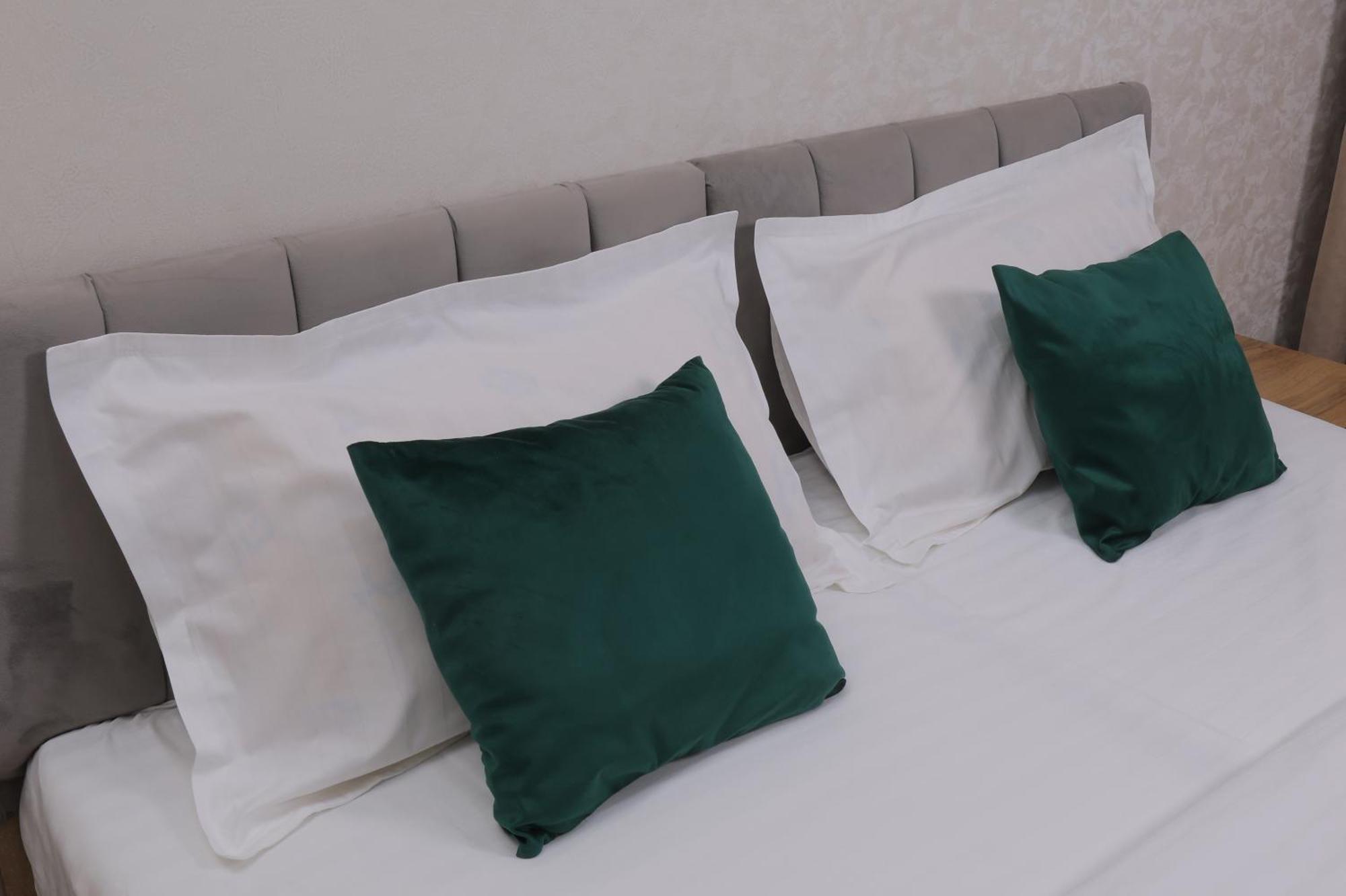 Resident Hotel Tachkent Extérieur photo
